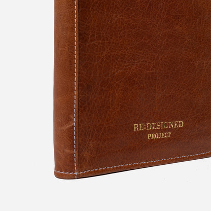 Project 113 Straight Needle Case 35 cm — Re:Designed — Walnut