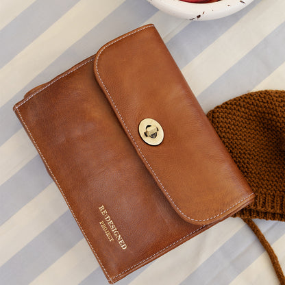 Re:Designed Project 167 Large Buckle Needle Case – view 4