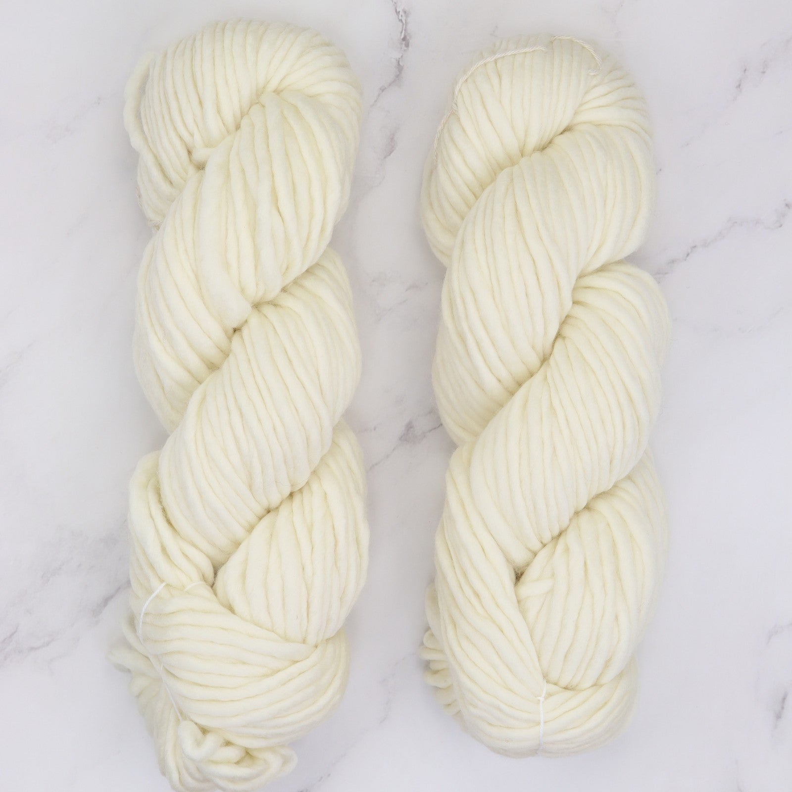 Autumn Scarf kit, colourway Ecru