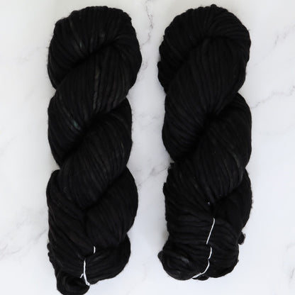 Autumn Scarf kit, colourway Nero