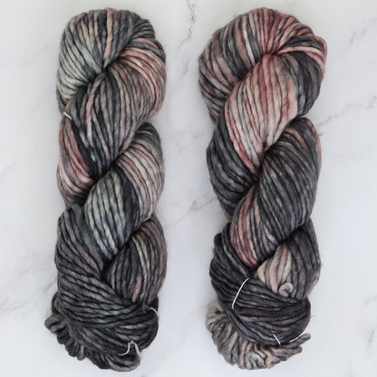 Autumn Scarf kit, colourway Snowgum