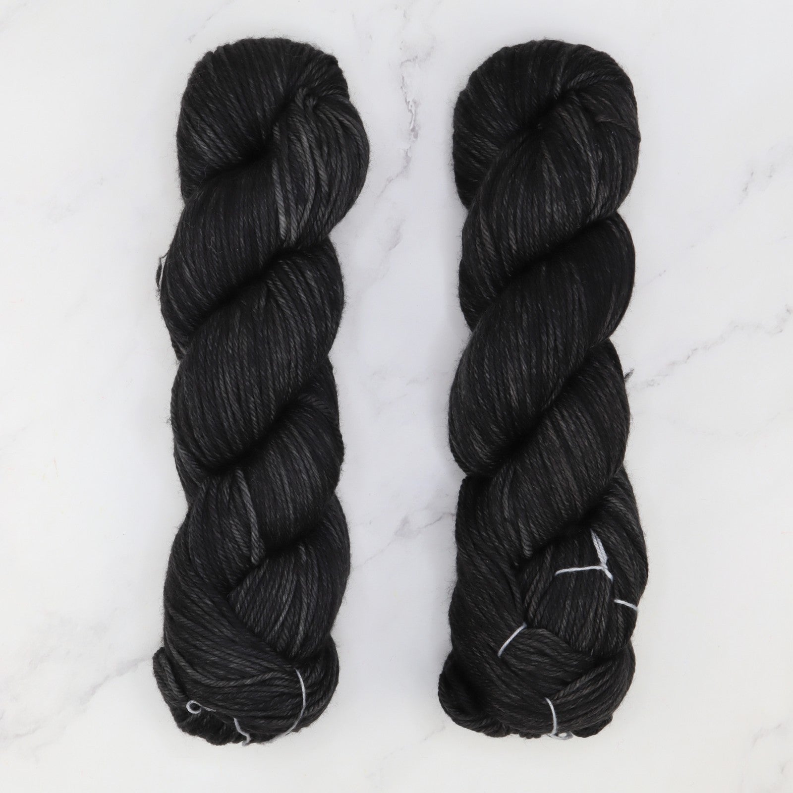 Boneyard Shawl kit in Fiori DK, colourway Nero