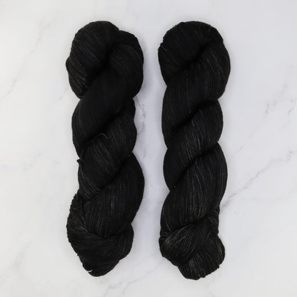 Prestige Yarns Fiori Sock in colourway Nero – 4ply weight merino, nylon yarn