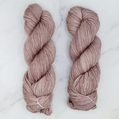 Fiori DK IV in colourway Abalone – 8ply weight merino yarn