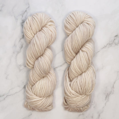 Fiori Grande in colourway Dove – 14ply+ weight merino yarn