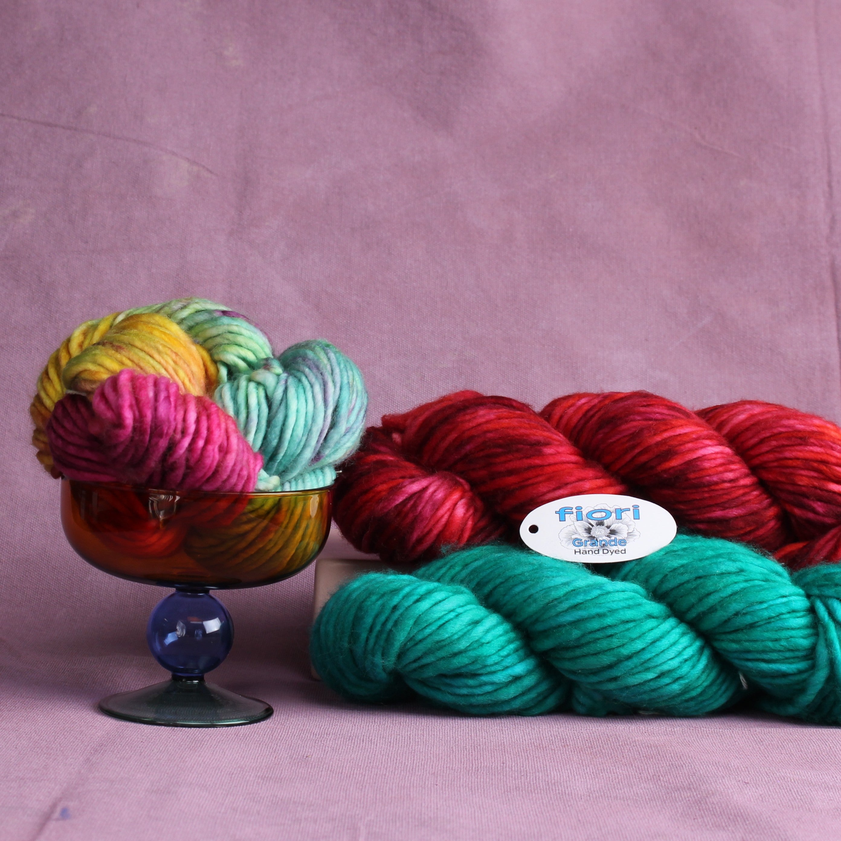 Fiori Grande – 14ply+ weight merino yarn – view 2