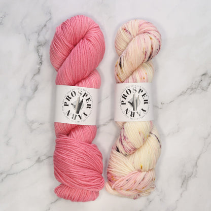Prosper Yarns Prosper DK – 8ply weight merino yarn – view 8