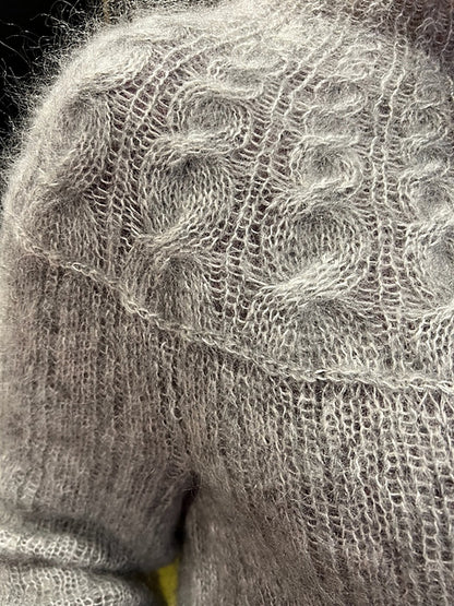 Beginner Cable Knitting with Lia
