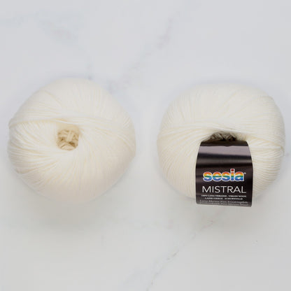 Sesia Mistral in colourway White – 4ply weight wool yarn