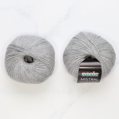Sesia Mistral in colourway Grey heather – 4ply weight wool yarn