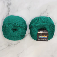 4439 Tropical Green