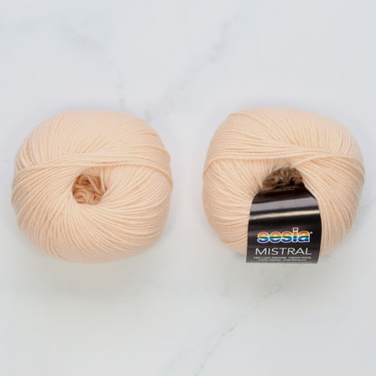 Sesia Mistral in colourway Ballerina – 4ply weight wool yarn