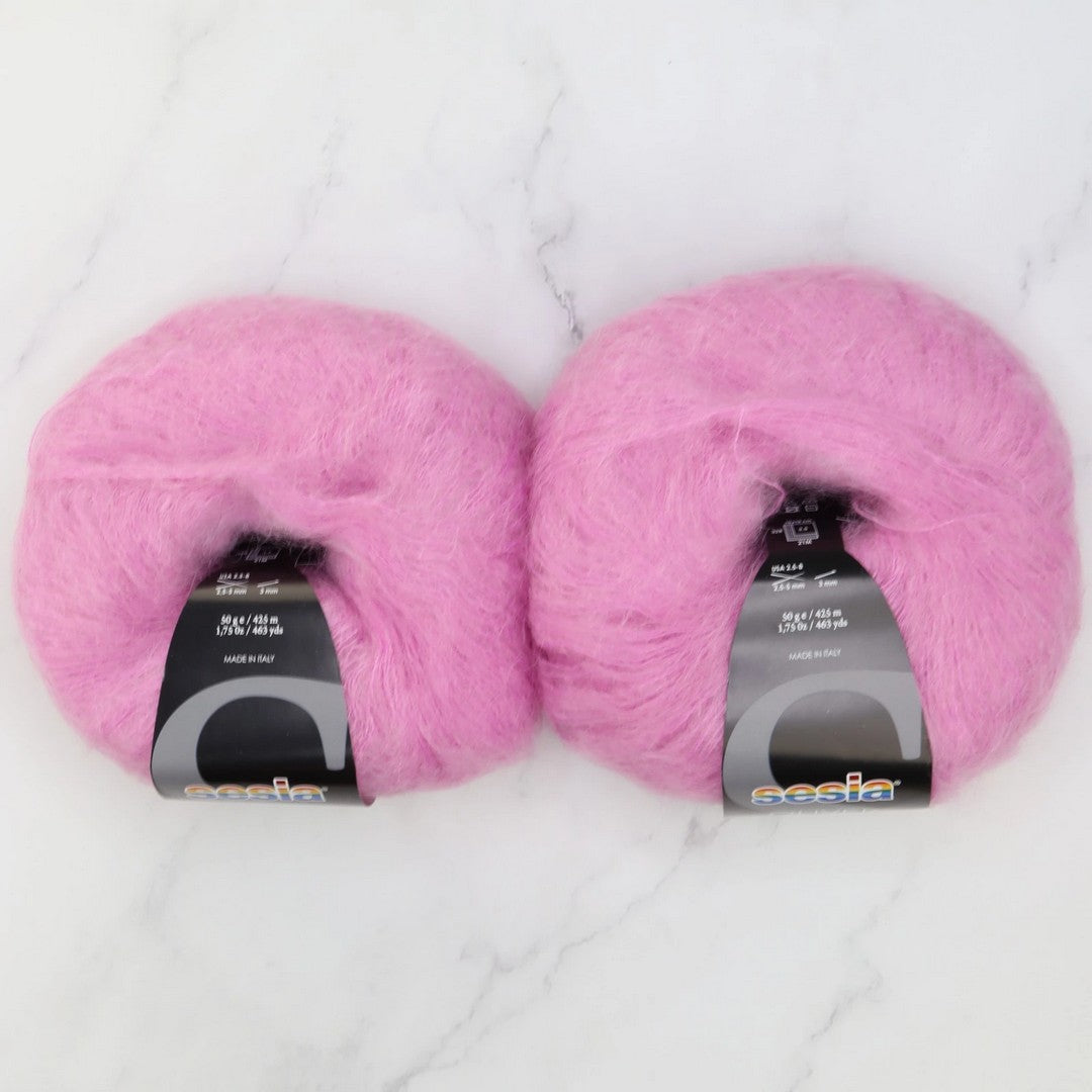 Sesia Oliver in colourway Fuchsia – 2ply weight alpaca, nylon yarn