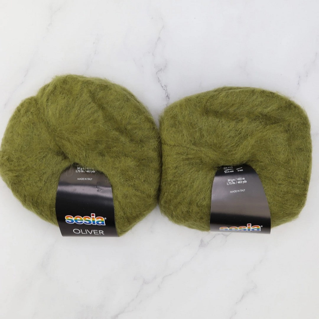 Sesia Oliver in colourway Moss – 2ply weight alpaca, nylon yarn