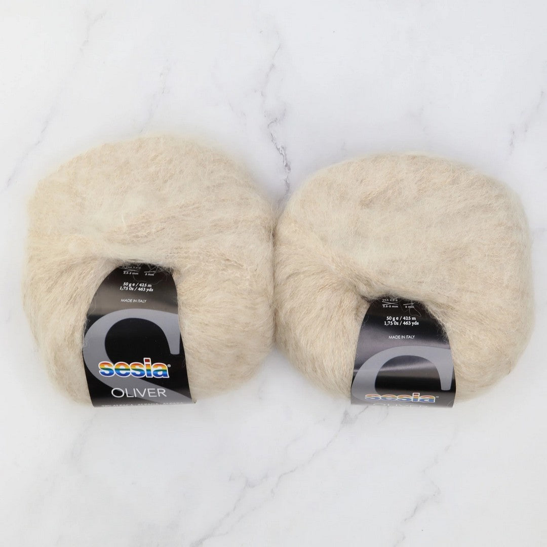 Sesia Oliver in colourway Beige – 2ply weight alpaca, nylon yarn