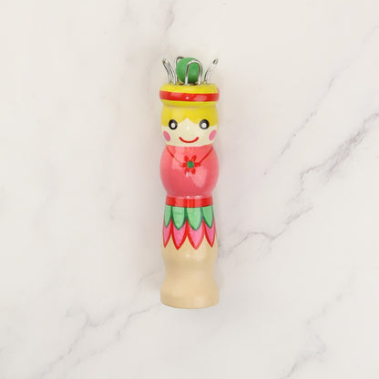 Skein Sisters Knitting Dolly – Pink
