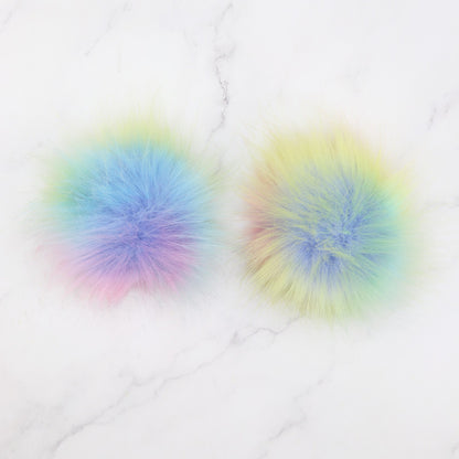 Skein Sisters Pom Poms – Rainbow