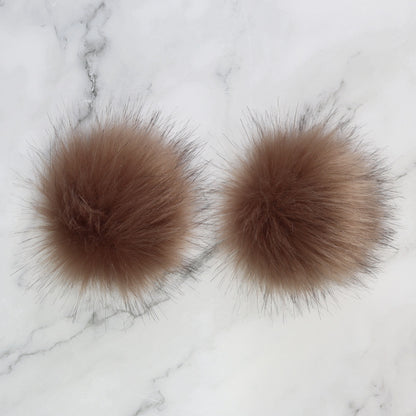 Skein Sisters Pom Poms – Walnut