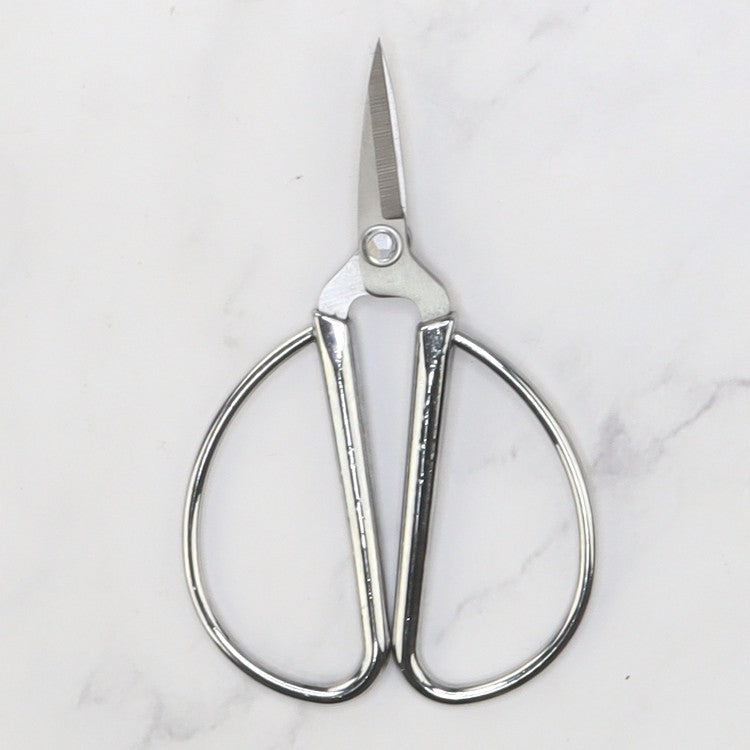 Skein Sisters Curvy Mini Scissors – Silver