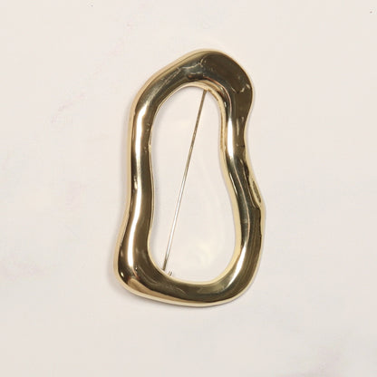 Skein Sisters Shawl Pin Brooch Twisted Circle – Gold