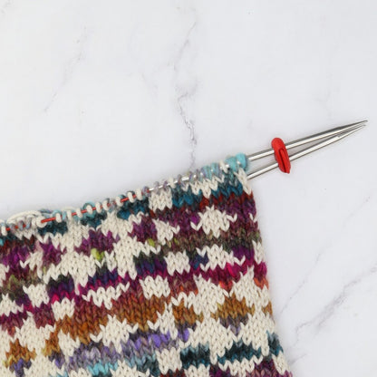 Skein Sisters Locking Stitch Savers – view 3
