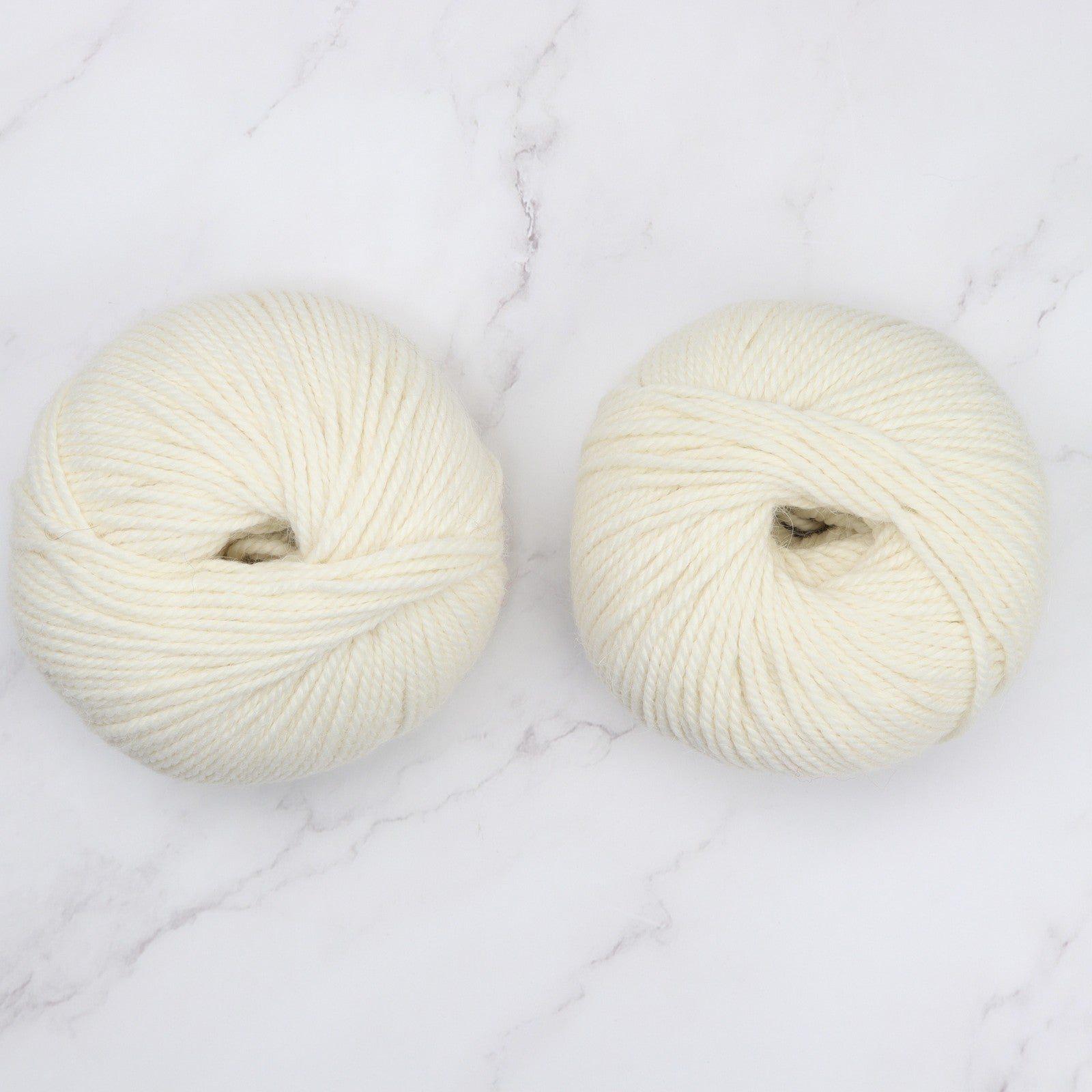 Skein Sisters The Local Scarf kit, colourway Ivory