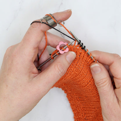 Skein Sisters Yarn Ring with Guides – view 2