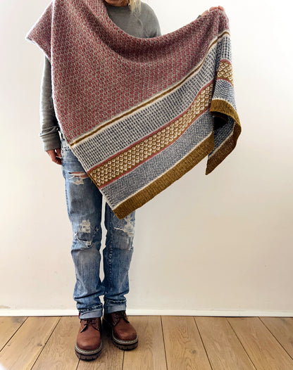 SSP (slip stitch party) Shawl knitting kit – view 2