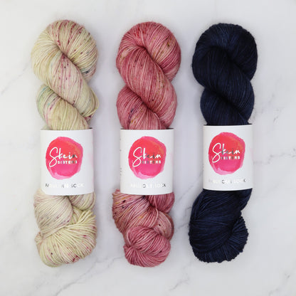Colour Drift Shawl kit in Fabulous Sock, colourway Rococo