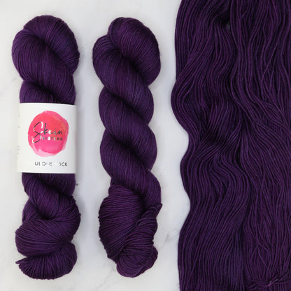 Skein Sisters Fabulous Sock in colourway After Midnight – 4ply weight merino, nylon yarn