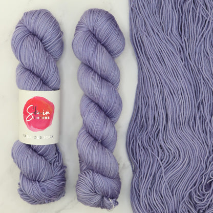 Skein Sisters Fabulous Sock in colourway Faded Moon – 4ply weight merino, nylon yarn