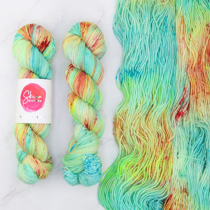 Skein Sisters Fabulous Sock in colourway Just Beach – 4ply weight merino, nylon yarn
