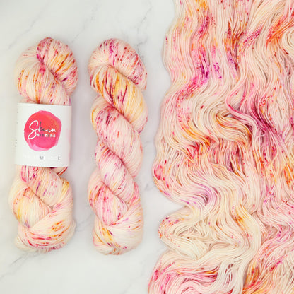 Skein Sisters Fabulous Sock in colourway Pink Pixel – 4ply weight merino, nylon yarn