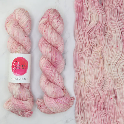 Skein Sisters Fabulous Sock in colourway Raspberry Cream – 4ply weight merino, nylon yarn