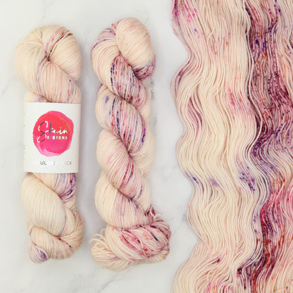 Skein Sisters Fabulous Sock in colourway Seashell – 4ply weight merino, nylon yarn