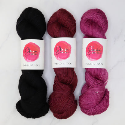 Art Nouveau Sweater kit in Fabulous Sock, colourway Morticia