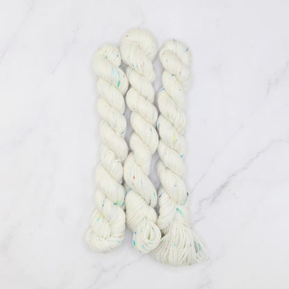 Skein Sisters Fabulous Sock Minis 20g/80m in colourway Confetti – 4ply weight merino, nylon yarn