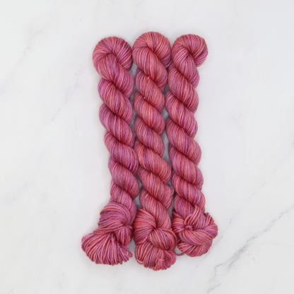 Skein Sisters Fabulous Sock Minis 20g/80m in colourway Faded Rose – 4ply weight merino, nylon yarn
