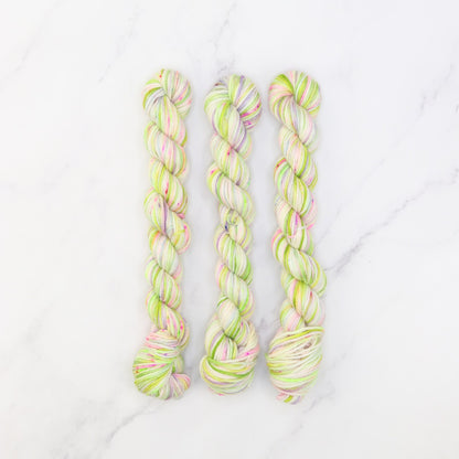 Skein Sisters Fabulous Sock Minis 20g/80m in colourway Far Far Away – 4ply weight merino, nylon yarn