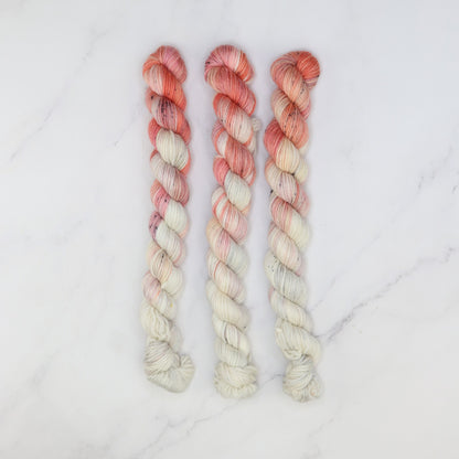 Skein Sisters Fabulous Sock Minis 20g/80m in colourway Flamboyance – 4ply weight merino, nylon yarn