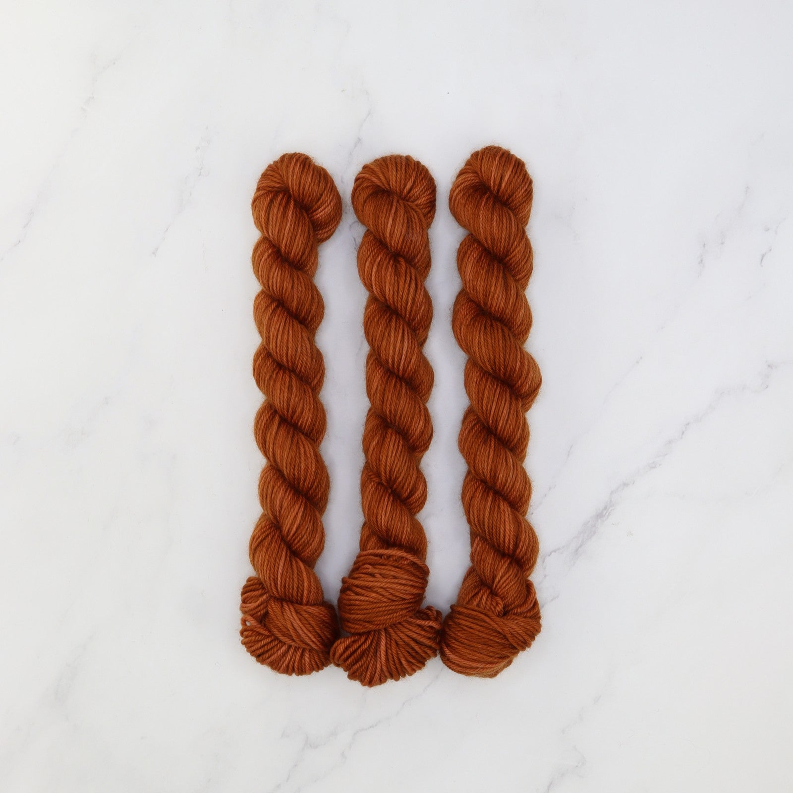 Skein Sisters Fabulous Sock Minis 20g/80m in colourway Gingerbread – 4ply weight merino, nylon yarn