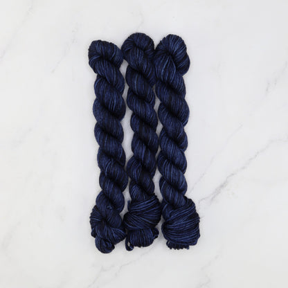 Skein Sisters Fabulous Sock Minis 20g/80m in colourway Hollow Sky – 4ply weight merino, nylon yarn