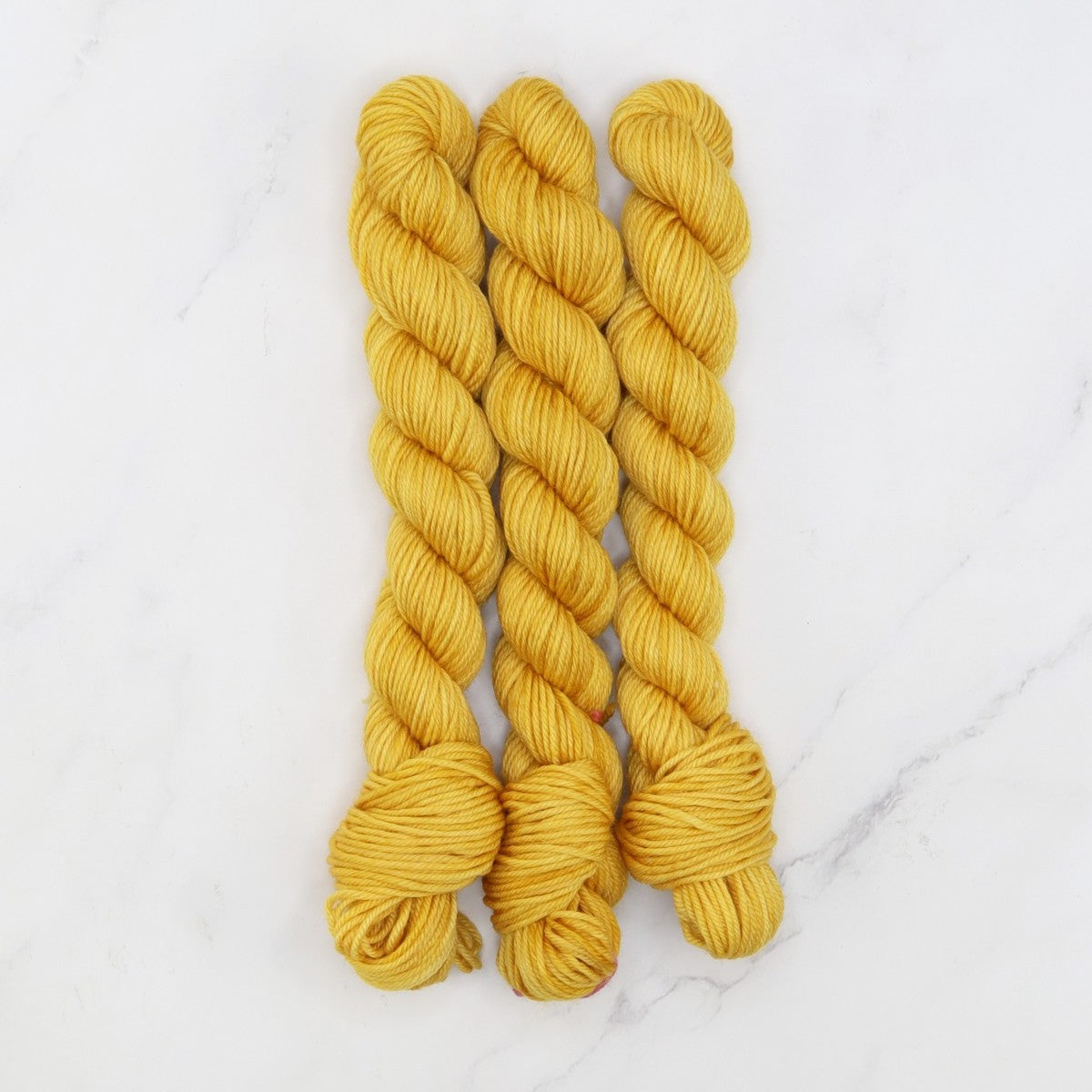 Skein Sisters Fabulous Sock Minis 20g/80m in colourway Honeycomb – 4ply weight merino, nylon yarn