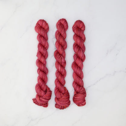 Skein Sisters Fabulous Sock Minis 20g/80m in colourway Karma – 4ply weight merino, nylon yarn