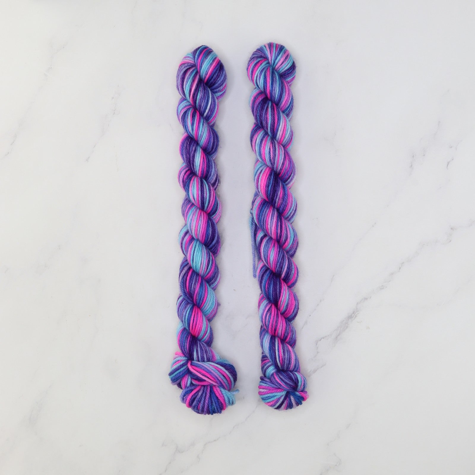 Skein Sisters Fabulous Sock Minis 20g/80m in colourway Lightning Sparkle – 4ply weight merino, nylon yarn
