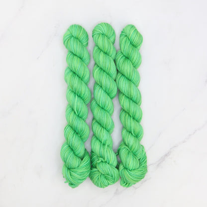 Skein Sisters Fabulous Sock Minis 20g/80m in colourway Lime – 4ply weight merino, nylon yarn