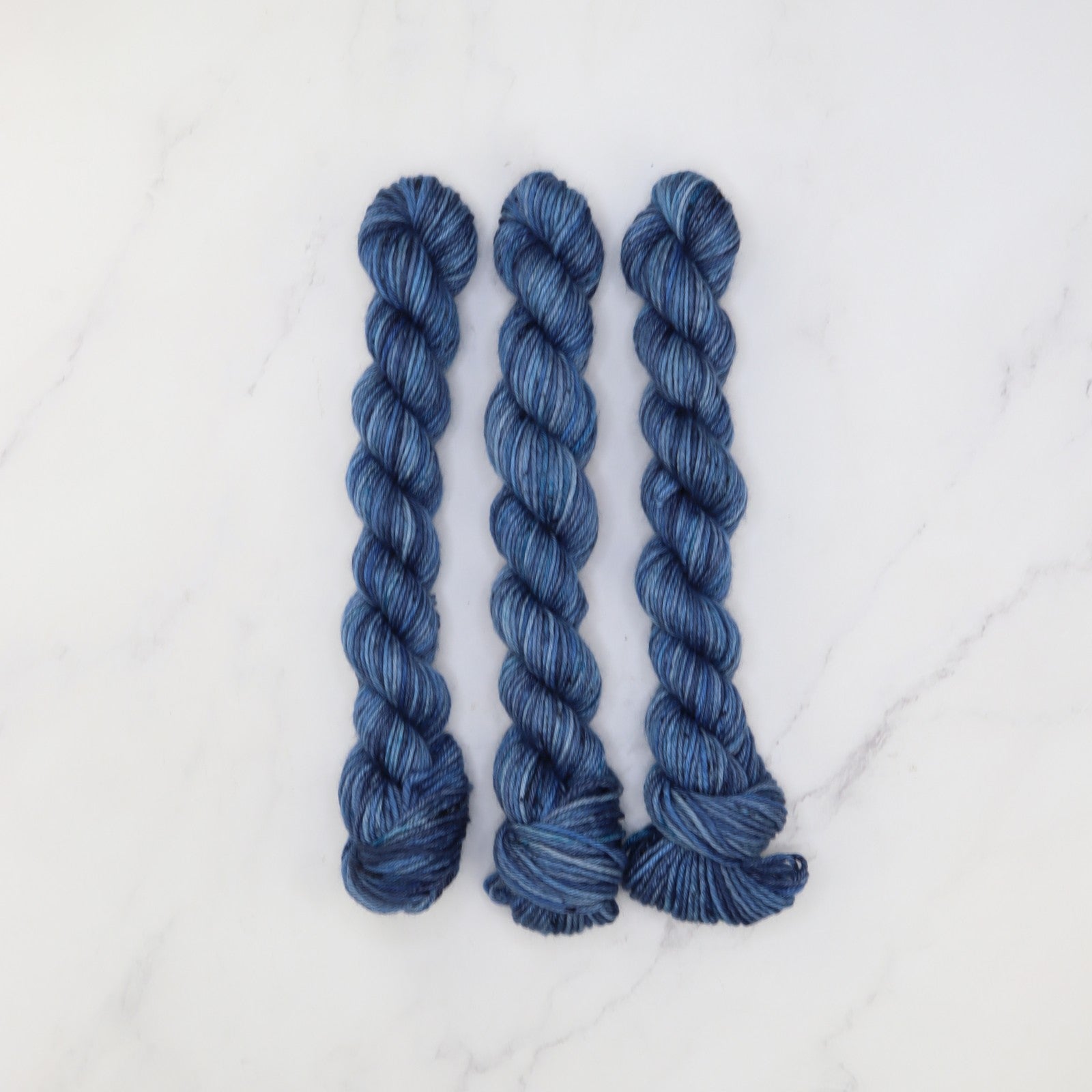 Skein Sisters Fabulous Sock Minis 20g/80m in colourway Mako – 4ply weight merino, nylon yarn