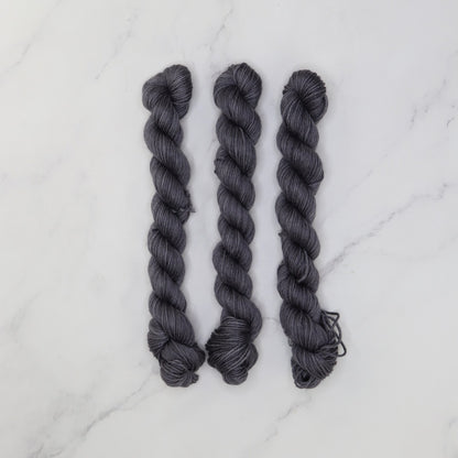 Skein Sisters Fabulous Sock Minis 20g/80m in colourway Mercurial – 4ply weight merino, nylon yarn