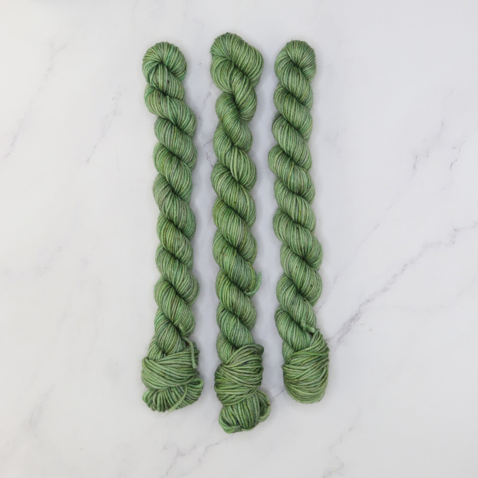 Skein Sisters Fabulous Sock Minis 20g/80m in colourway Oakleaf – 4ply weight merino, nylon yarn