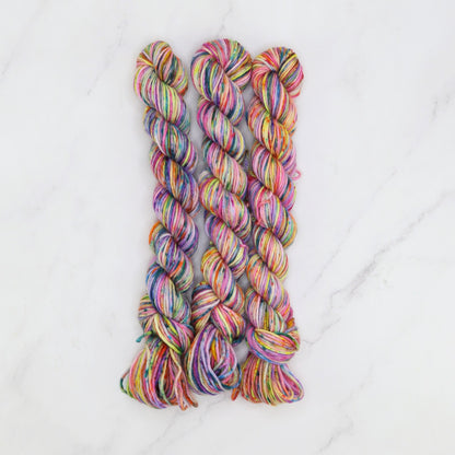 Skein Sisters Fabulous Sock Minis 20g/80m in colourway Rainbow – 4ply weight merino, nylon yarn